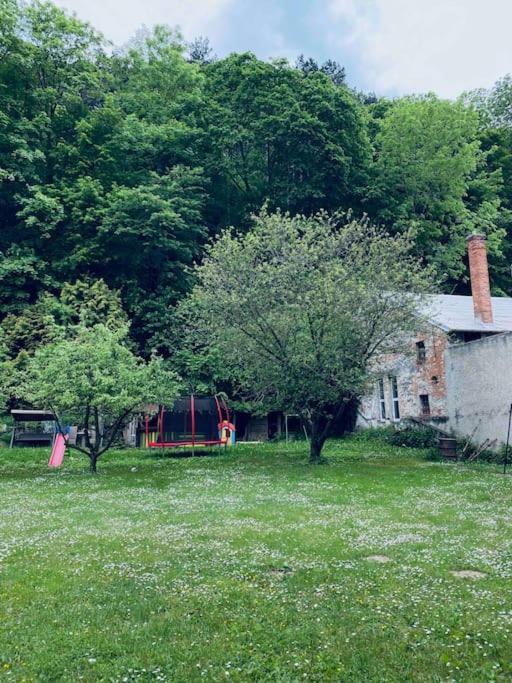 Apartament Apartman Teri Trenčín Zewnętrze zdjęcie